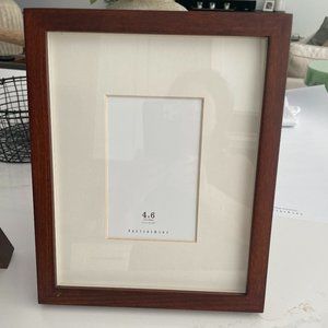 POTTERY BARN gallery wood photo frame 9x11; holds 4x6 or 8x10